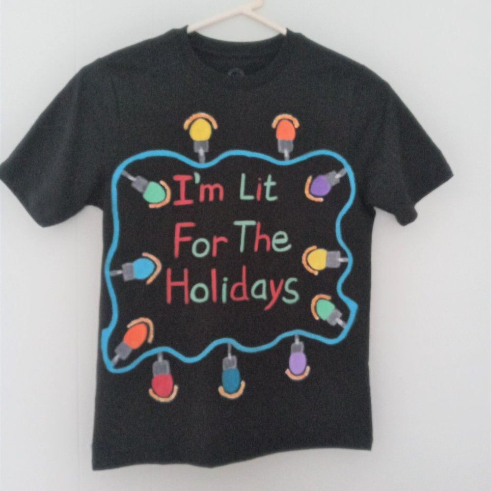 Children's Large Holiday Tee Shirt "I'm Lit For The Holidays" 10-12